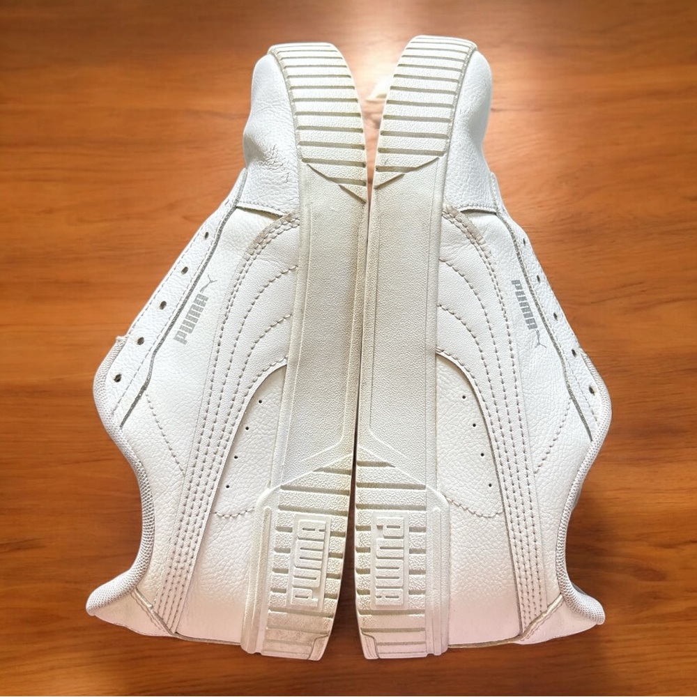 Women’s Puma Carina White Leather Sneakers Size 10 - Picture 4 of 11